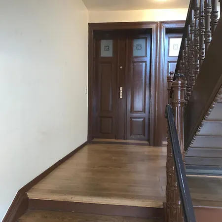 Flowerpower 10personen-party-hostel Apartment *