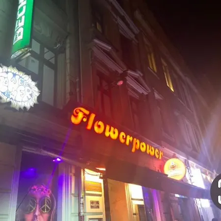 Lejlighed Flowerpower 10personen-party-hostel *