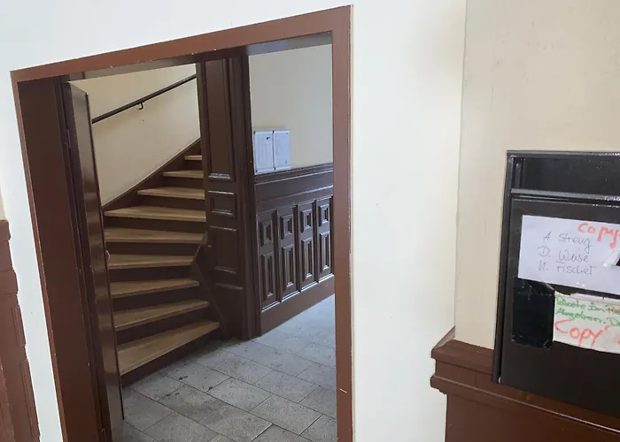 Flowerpower 10personen-party-hostel Διαμέρισμα *